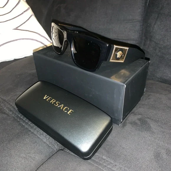VERSACE ブラックサングラス ケース付き Amazon | Versace サングラス 眼鏡ケース + eSHADES